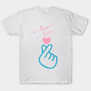 Mini heart, Korean love hand finger symbol T-Shirt